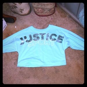 I am selling a crop top size 10 for kids